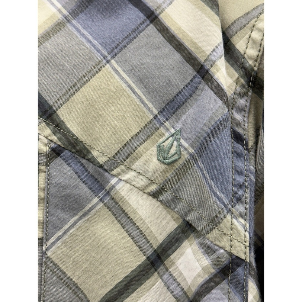 Volcom Precise LS Plaid Button Down Shirt Mens La… - image 3